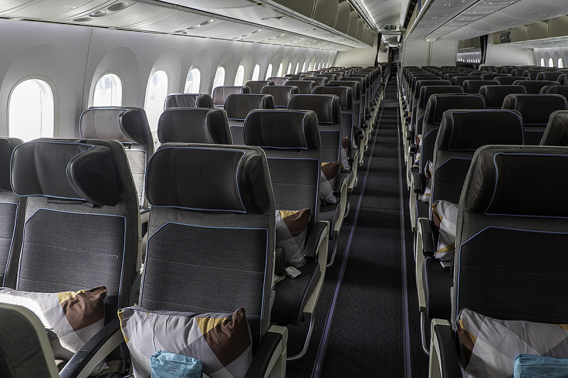 Economy class Boeingu 787 Dreamliner společnosti Etihad