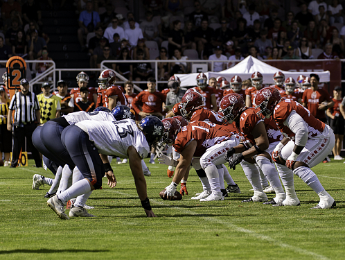 Ligový fotbal má prázdniny, zkuste ten americký. Prague Lions na Žižkově porazili Paříž po infarktovém prodloužení