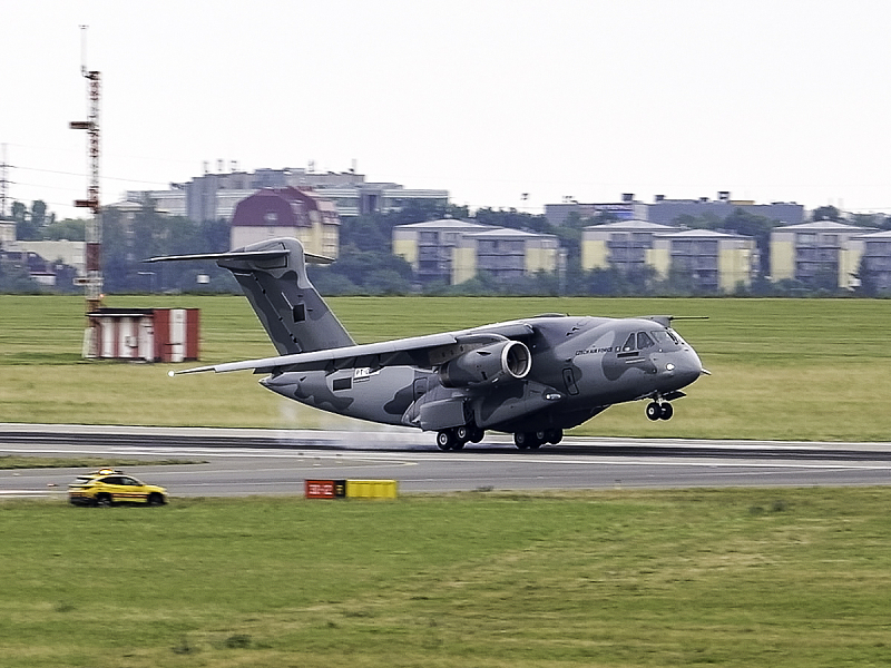 Embraer C-390 Millennium v Praze
