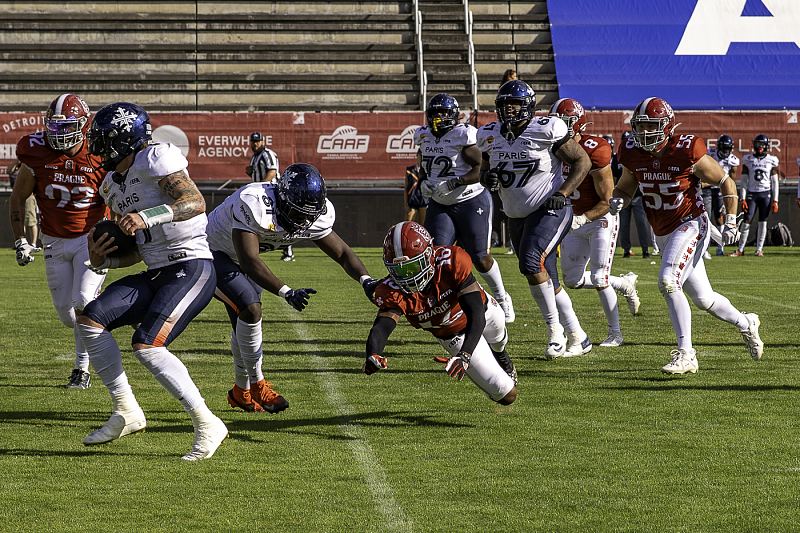 EFA Prague Lions vs. Paris Musketeers